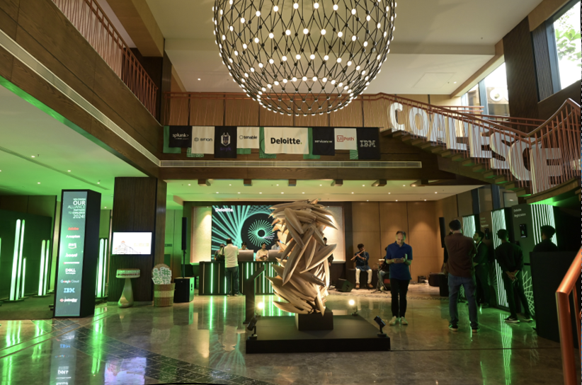 Image gallery marquee