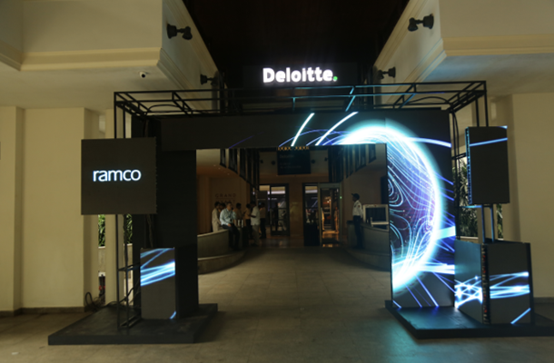 Image gallery marquee