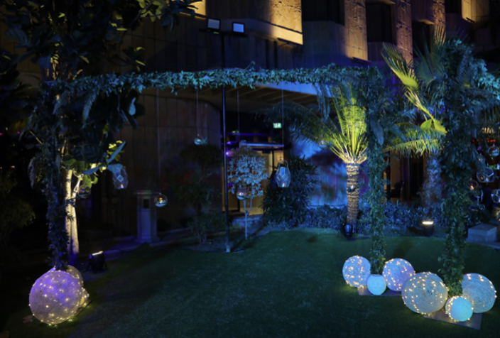 Image gallery marquee