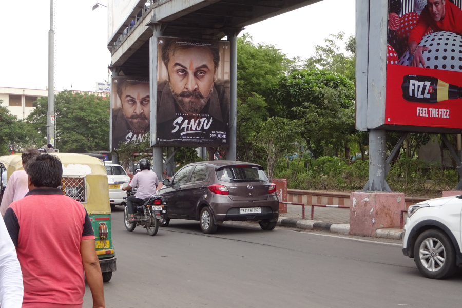 Image gallery marquee