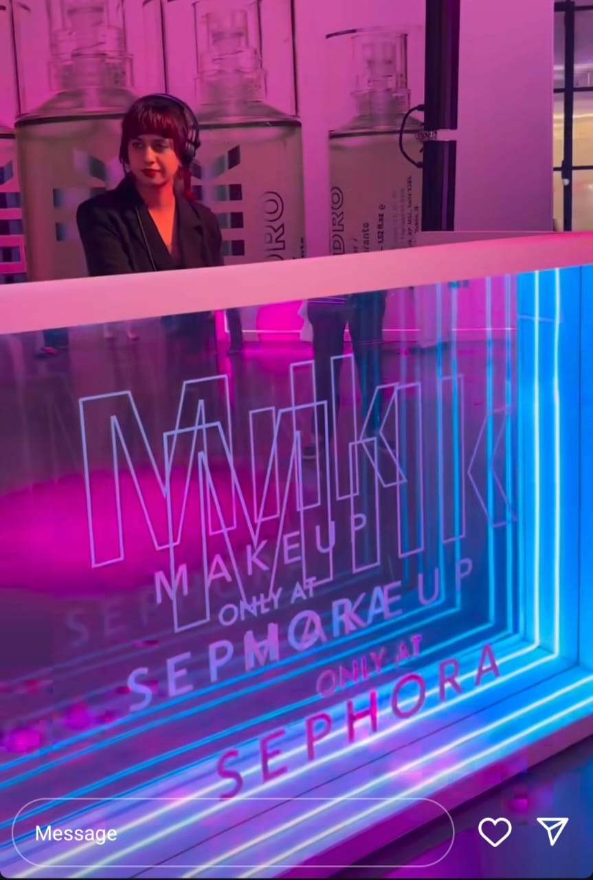 Image gallery marquee