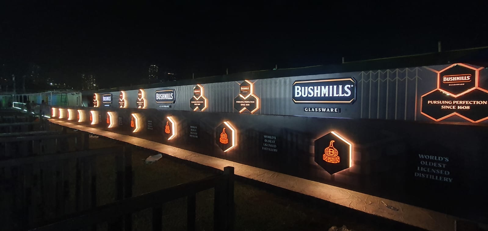 Image gallery marquee